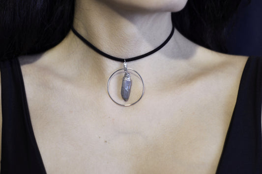 Quartz Choker