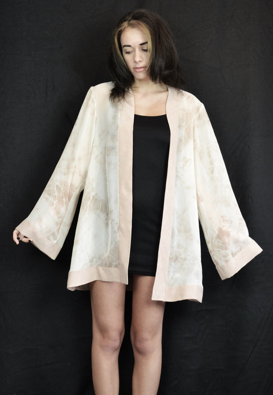 Undulate Robe